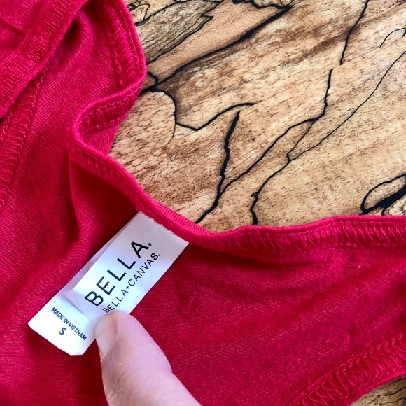 Soft & stretchy tank - Picture 3 of 5